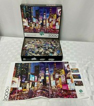 Times Square 2000 Piece Jigsaw Puzzle Buffalo  - £15.80 GBP