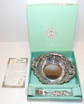 NIB 2001 ARTHUR COURT BABY BUNNY BABY BOWL &amp; SPOON BOXED GIFT SET SCAMPE... - $32.22