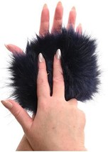 Cougar spiked sensory glove - $875.64 MXN