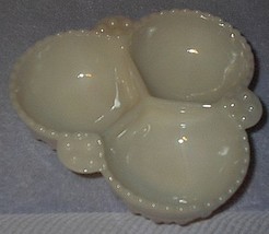 Old Vintage Milk Glass Hobnail Three Section Relish Dish - $17.72 CAD