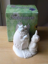 Dept. 56 1999 Snowbunnies “Guests Are Always Welcome” Figurine  - £22.30 GBP