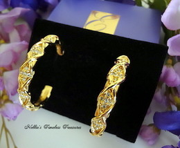 Vintage Avon Elizabeth Taylor Large Gold Hoop Pave Crystal Rhinestone Earrings - £99.79 GBP