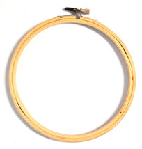Edmunds Wood Embroidery Hoop 6in - £5.00 GBP