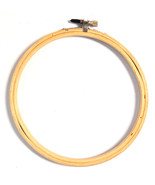 Edmunds Wood Embroidery Hoop 6in - €5,96 EUR