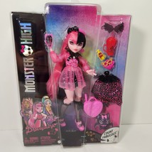 Monster High Draculaura G3 Doll Mattel 2022 Reboot Pet Count Fabulous - £29.39 GBP