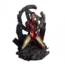 Avengers: Endgame Iron Man Mark 85 Diorama - Standard - £62.64 GBP