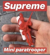 Supreme Mini Army Paratrooper Free Gift Smoke Week 0 1 FW19 - £23.53 GBP
