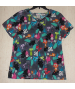 EXCELLENT WOMENS GRAY W/ NOVELTY SAFARI PRINT SCRUBS TOP   SIZE L - $31.79 CAD