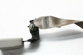2005-2008 ACURA RL REAR MIDDLE CENTER SEAT BELT AND BUCKLE BEIGE P9795 image 2