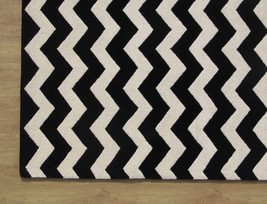 Large Hand tufted Chevron Black and White 9&#39; x 12&#39; Transitional Woolen A... - $729.00