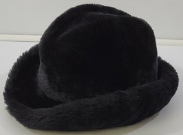AP) Vintage Women&#39;s Kaps Black Faux Fur Ladies Hat Made in USA - £11.81 GBP
