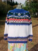 SKI STYLE PULLOVER SWEATER;ACRYLIC;SZ S/M;LONG SLEEVES;WHITE w/ Blue&amp;Red... - $9.99