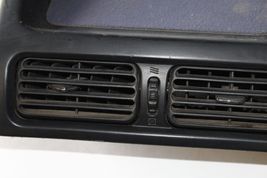 2001-2005 LEXUS IS300 CENTER DASH AC HEATER AIR VENT J3092 image 3