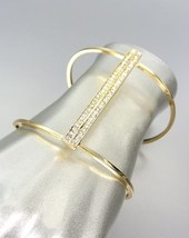 CHIC UNIQUE Sculpted Curved Gold Metal Wire CZ Crystals Bar Cuff Bracelet - £14.95 GBP