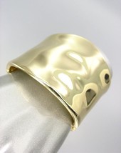 CLASSIC Designer Style Smooth Organic GOLD Metal Hinged Bangle Bracelet - $16.99