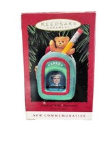 1995 Hallmark Keepsake Christmas Ornament Packed With Memories Photo Holder - £7.21 GBP
