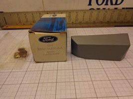 FORD NOS E0SZ-16551-AA    Front Fender Pad Moulding  Trim 80 Thunderbird - $20.30