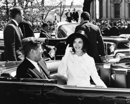 President and Mrs. John F. Kennedy in the back of an open car New 8x10 Photo - £7.06 GBP