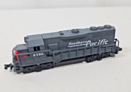 Southern Pacific High Speed N Scale Locomotive 9725 Model Train No 418 - $14.95