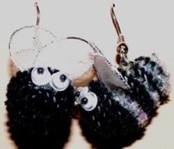 Funky Bumble Bee Earrings Cute Killer Bees Garden Honey Charm Costume Jewelry - £4.72 GBP