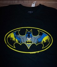 Vintage Style BATMAN Dc Comics T-Shirt YOUTH XL NEW - $18.32