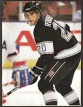 Los Angeles Kings Luc Robitaille 2 Different Pinup Photos   ! - $1.99
