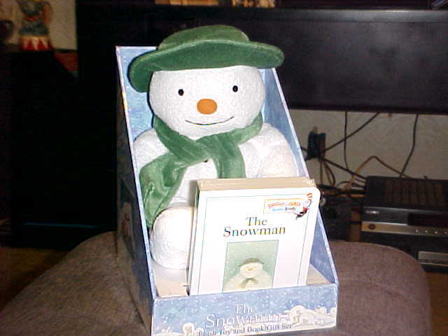 Primary image for 12" Raymond Brigg's The Snowman Plush Toy With Box and Book 2008 Kids Preferred