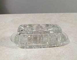 Vintage Pressed Glass  1/4 lb Covered Butter Dish Mid Century Clear USA - $15.90