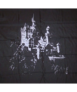 NEW black light CASTLE WALL CLOTH #663 FLAG castles - $9.01 CAD