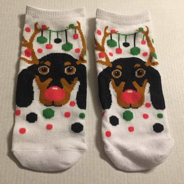 Women&#39;s Holiday Red Nosed Dog Low Cut No Show Socks Shoe Size 4-10 - $3.95