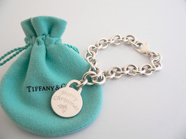 Tiffany &amp; Co Bracelet Merry Chrismas Bangle Charm Pendant Chain Clasp Si... - £396.90 GBP