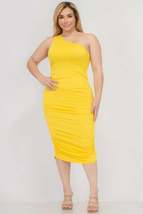 Plus Size Sexy Solid Color Ruched One Shoulder Midi Bodycon Dress - $18.50