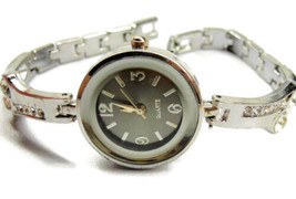 Rhinestone Bracelet Woman&#39;s Watch Grey &amp; Silver T Quartz Analog New Battery Runs - £15.53 GBP