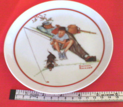 Vintage Collector Plate Norman Rockwell Waiting For Dinner 6-1/2 inch Plate Mint - £4.78 GBP