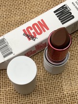 UOMA Beauty TRACY Badass Icon Matte Lipstick - $74.15 MXN