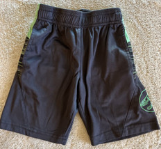 Jurassic World Boys Gray Green Athletic Shorts Pockets 4-5 - £5.00 GBP