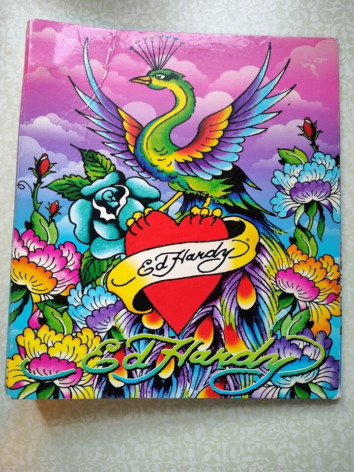 Ed Hardy SK09013 Accessorio Notebook – Edizione Limitata Fucsia, Nero E Rosa