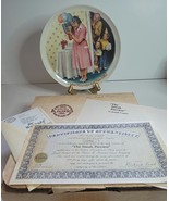 KNOWLES CHINA COLLECTOR&#39;S PLATE  &quot;THE SNEAK PREVIEW&quot; 1987 - $9.50