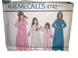 1975 MCCALL&#39;S Pattern Children&#39;s Girls Robe Nightgown Pajamas Size 8 - £3.00 GBP