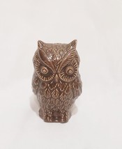 Vintage Owl Sitting Figurine Brown 3&quot; Ceramic Detailed Feathers - £14.76 GBP