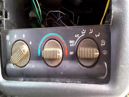 Temperature Control Opt C60 Fits 99-05 BLAZER S10/JIMMY S15 103919724 - $63.27