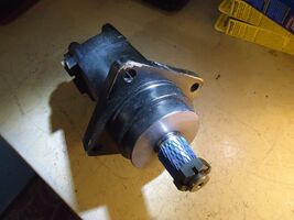 Hydraulic Motor 105-1386-006 1051386006 105-1386 for Eaton Char-Lynn 200... - $475.19