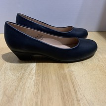 Journee Collection Women Saar Black Classic Pump Heels Size US 8 - $524.64 MXN