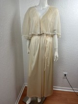 Vtg Ivory  Cream Nylon Robe Pleated Chiffon Capelet Dressing Gown Jolie Two Sz L - $75.04