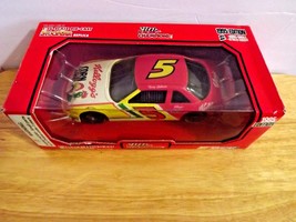 1996 Nascar Racing Champions #5 Terry Labonte 1:24 Scale Diecast Stock Car - £15.52 GBP