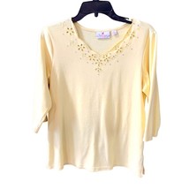 Quacker Factory Womens Size M yellow Knit Top Shirt 3/4 sleeve Bling Beaded Coll - $15.83