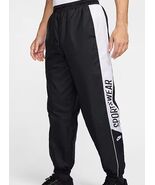 Nike Club Men's Woven Joggers - $1,438.76 MXN Nike Club Men's Woven Joggers - $1,438.76 MXN