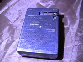 Genuine Olympus Li 41 C/Li 41 Cba Wall Battery Charger - $12.00