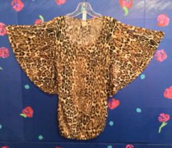 Leopard Batwing Top Size Small - £7.96 GBP