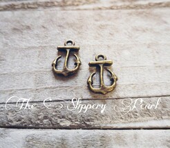 10 Anchor Charms Antiqued Bronze Charm Pendants Nautical Charms - $5.08 CAD